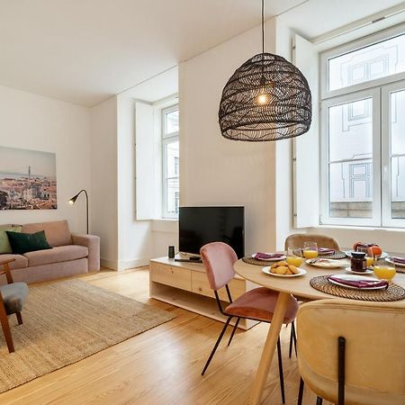 Modern 1Bdr In Downtown Lisbon By Lovelystay المظهر الخارجي الصورة
