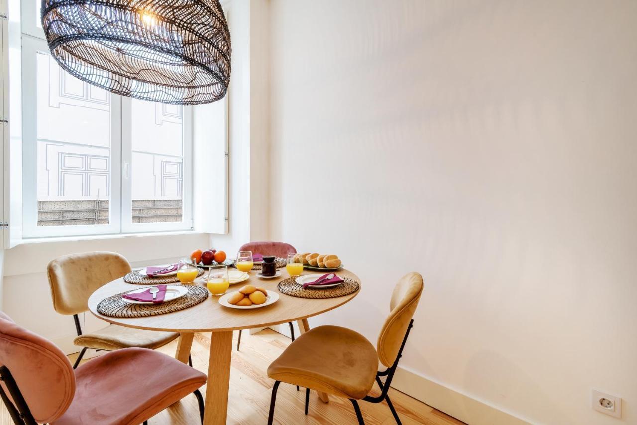 Modern 1Bdr In Downtown Lisbon By Lovelystay المظهر الخارجي الصورة